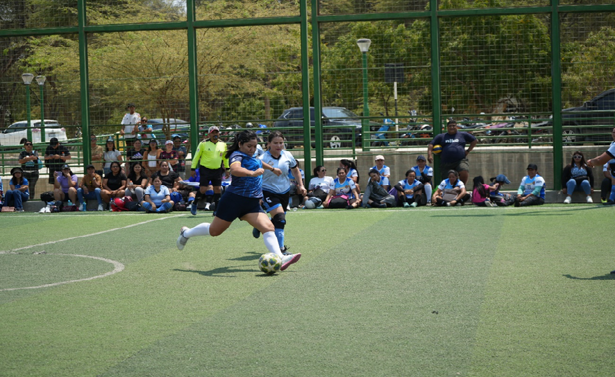 FULBITOMUJE ENFERMEROS2