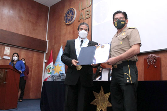 Clausura de capacitaciones a policías de la Región Piura